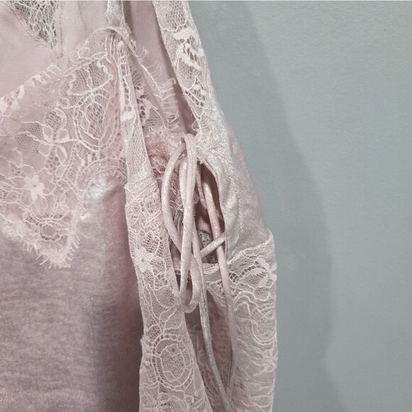 NWOT Light PINK OR Blush Intimately Free People Shimmer On Cami - Picture 5 of 11